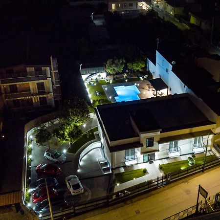 Maison De Julia Помпей Екстериор снимка
